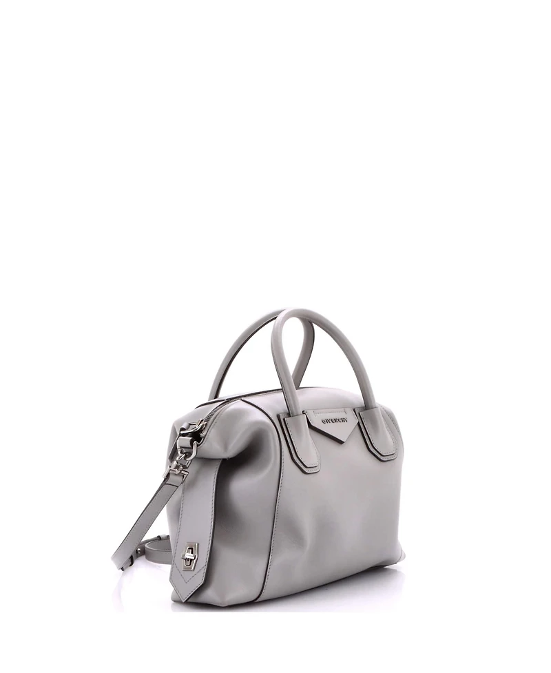 Pre-Owned Givenchy Small Antigona Soft Bag Leather