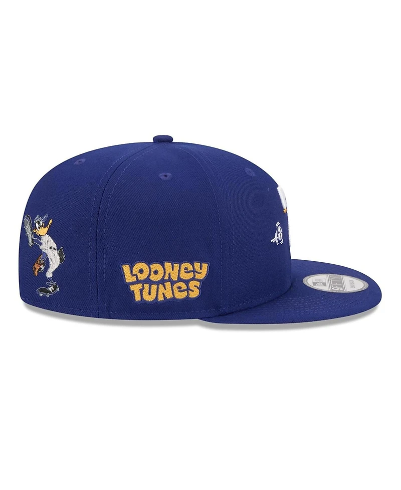New Era Men's Royal Texas Rangers Looney Tunes Daffy Duck 9FIFTY Snapback Hat