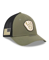 New Era Men's Olive Milwaukee Brewers 2026 Armed Forces Day 39THIRTY M-Crown Flex Hat