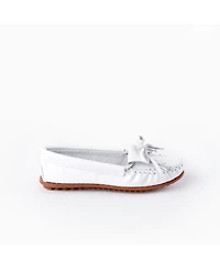 Minnetonka Women's Kilty Leather Moccasins