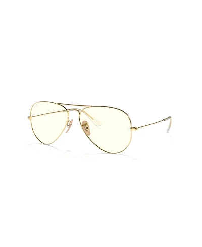 Ray-Ban Unisex Aviator Clear Evolve Photochromic Pilot Sunglasses, RB3025