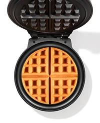 Chefman Anti-Overflow Waffle Maker