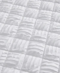 Linery & Co Diamond Textured Quilt Set With Shams