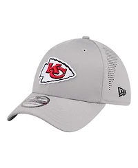 New Era Men's Gray Kansas City Chiefs Perforated 39THIRTY Flex Hat