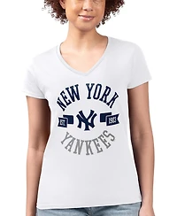 G-iii 4Her by Carl Banks Women's White New York Yankees Super-Slim Fit Lightweight City Graphic V-Neck T-Shirt