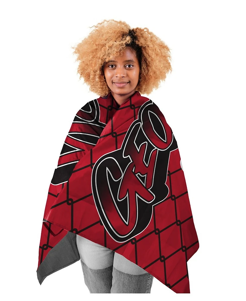 Pegasus Georgia Bulldogs 54" x 70" Wearable Hero Cape