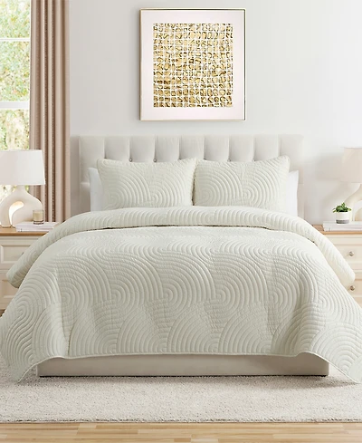 Vcny Home Sands 3-Piece Curved Quilt Set, King