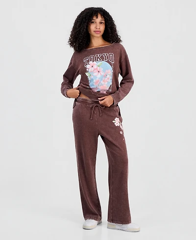 Rebellious One Juniors' Tokyo Flower Fleece Sweatpants