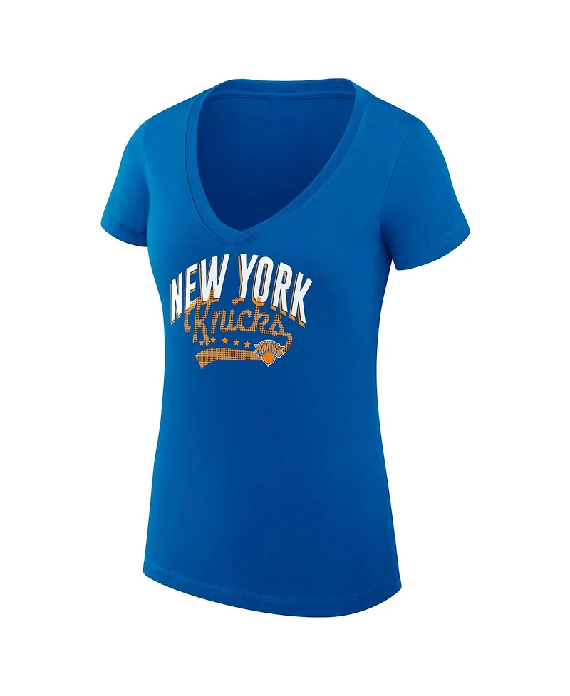 G-iii 4Her by Carl Banks Women's New York Knicks Super-Slim Fit Lightweight Filigree Logo V-Neck T-Shirt