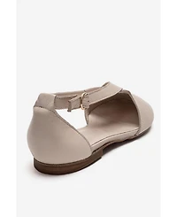 Forever & Always Shoes Women's Fable Leather Side Cut Ballet Flat