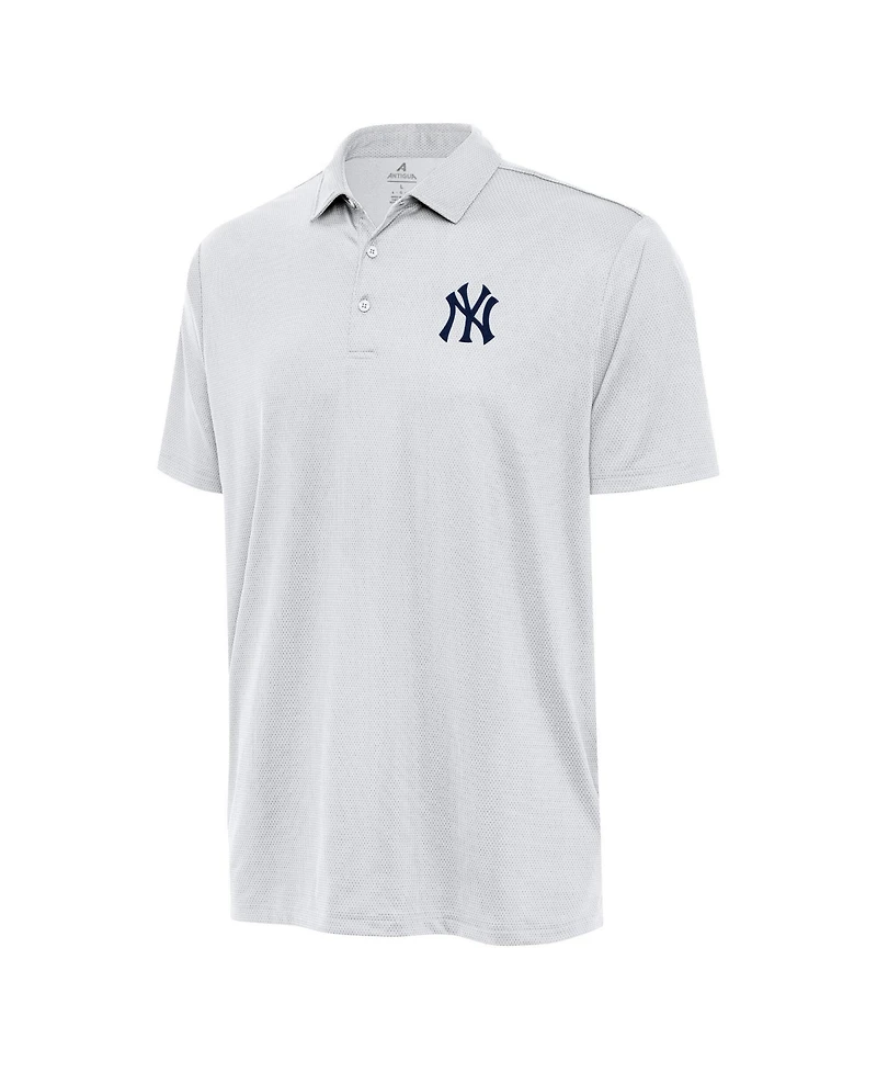Antigua Men's White New York Yankees Eclipse Polo Shirt