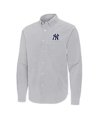 Antigua Men's Gray New York Yankees Porter Woven Long Sleeve Button-Down Shirt