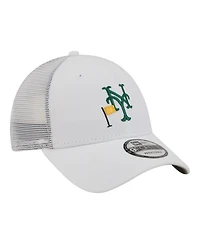 New Era Men's White New York Mets Flag 9FORTY Trucker Adjustable Hat