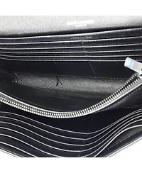 Pre-Owned Saint Laurent Medium Classic Monogram Wallet on Chain Matelasse Chevron Leather