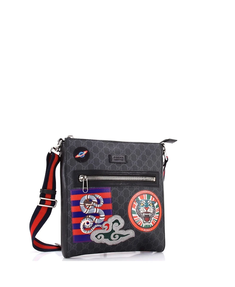 Pre-Owned Gucci Medium Night Courrier Zip Messenger Gg Coated Canvas with Applique