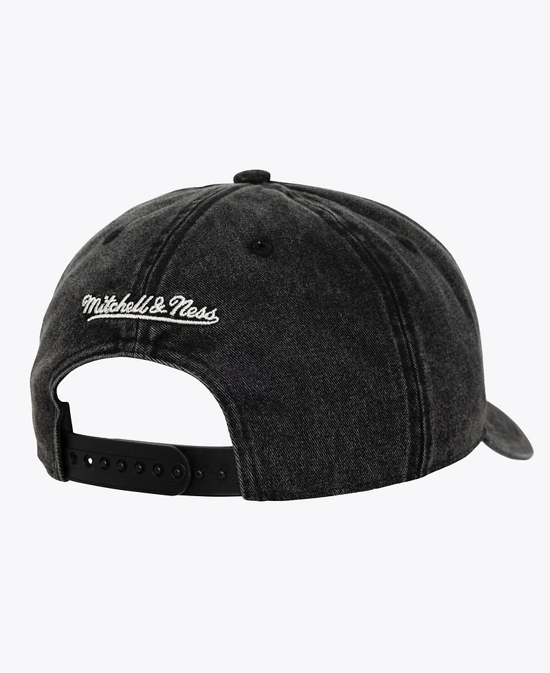 Mitchell & Ness Men's and Women's Cream/Black Athletics Snow Block Pro Crown Snapback Hat