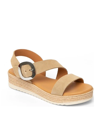 Menina Step Women's Liena Flat Sandal