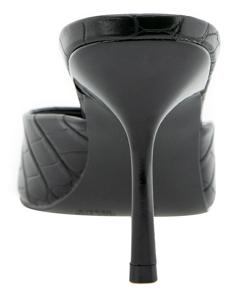 Bcbg Women's Nixxa Slip On Pump