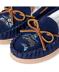 Minnetonka Boys Kids' Suede Shark Slippers