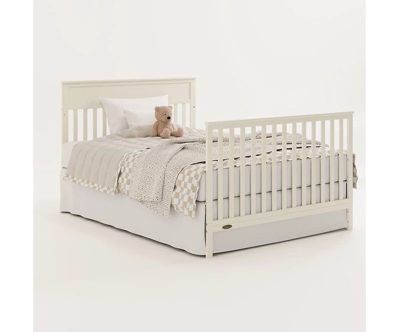 Graco Shiloh Convertible Crib and Changer