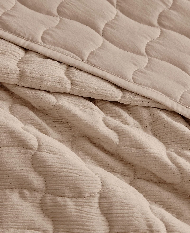 Linery & Co. Gauze-Like Wave Stitched Quilt Set With Shams