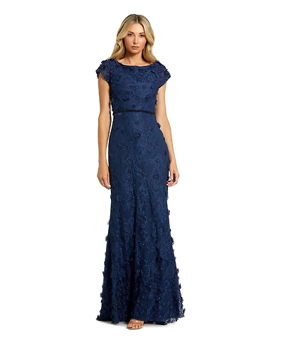 Mac Duggal Women's Petite Floral Applique Boat Neck Cap Sleeve Gown
