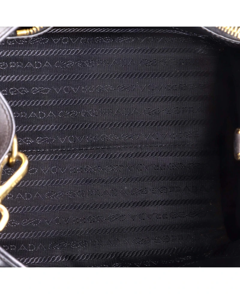 Pre-Owned Prada Small Monochrome Tote Saffiano with City Calf
