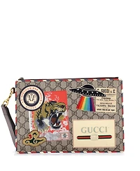 Pre-Owned Gucci Courrier Pouch Gg Coated Canvas with Applique