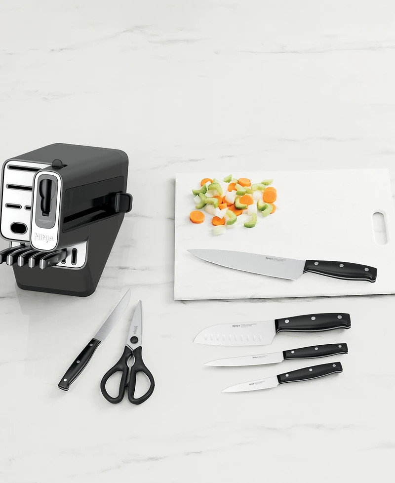Ninja Foodi NeverDull Essential 12-Piece Built-in Sharpener Knife System