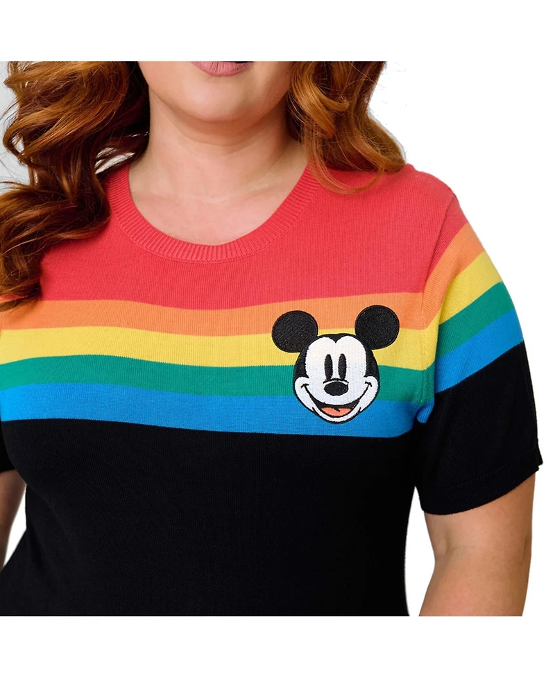 Plus Size Patterned Short Sleeve Sweater