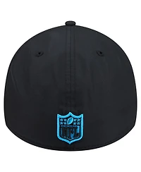 New Era Men's Black Carolina Panthers Core Team 39THIRTY Flex Hat