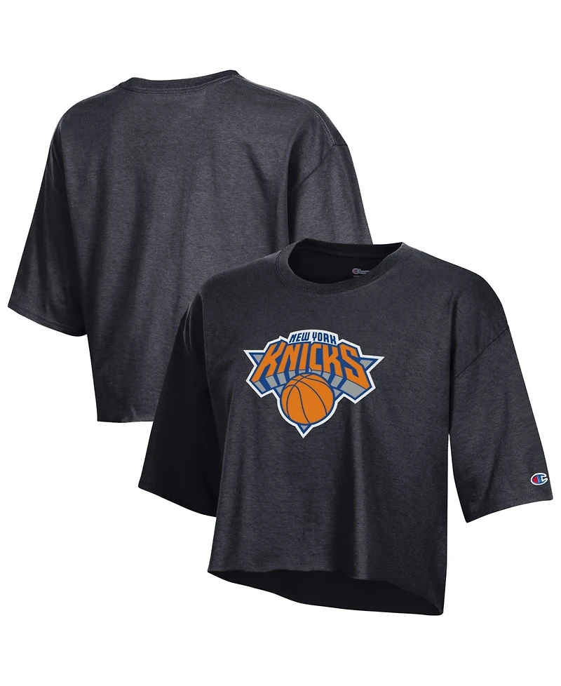 Champion Women's Black New York Knicks Cropped Boyfriend T-Shirt