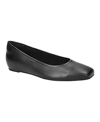 Easy Street Women's Crescent Slip-On Ballet Flats