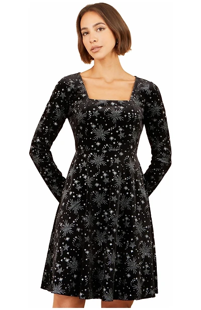 Yumi Women's Starburst Long-Sleeve Square-Neck Velvet Skater Dress