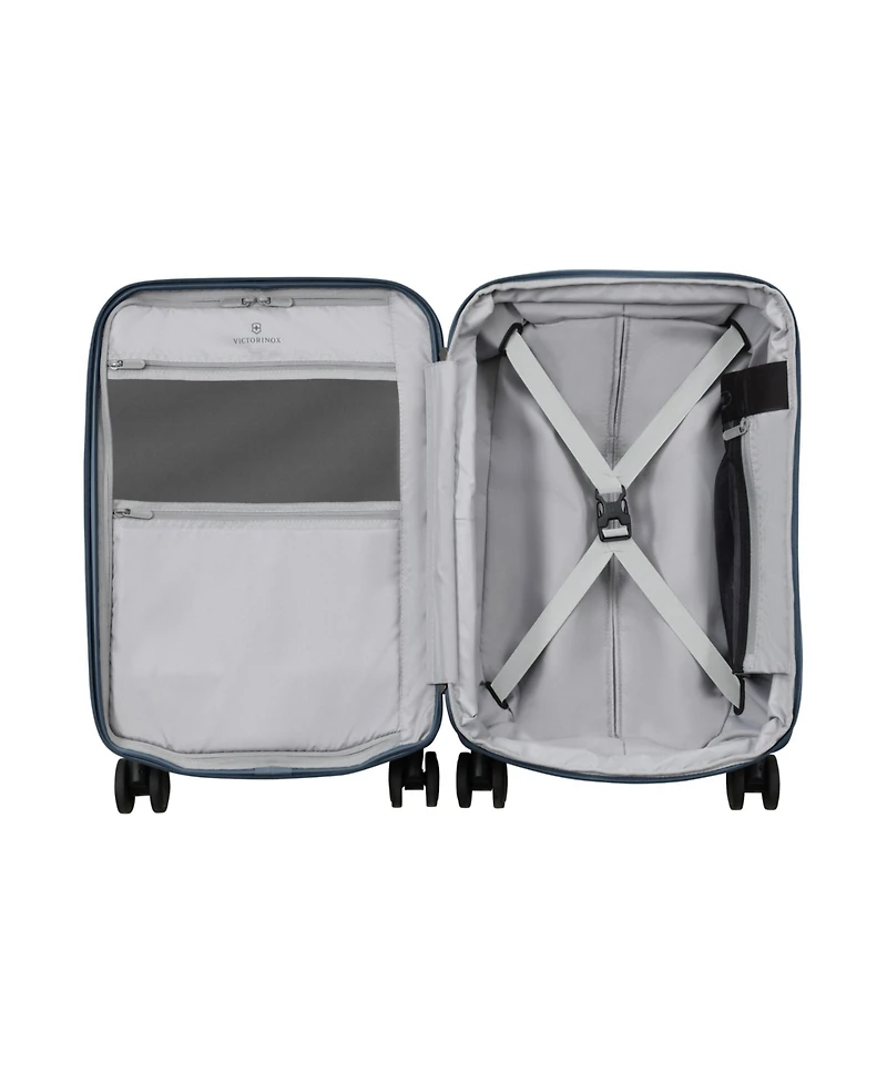 Victorinox Connex 21" Frequent Flyer Carry-On
