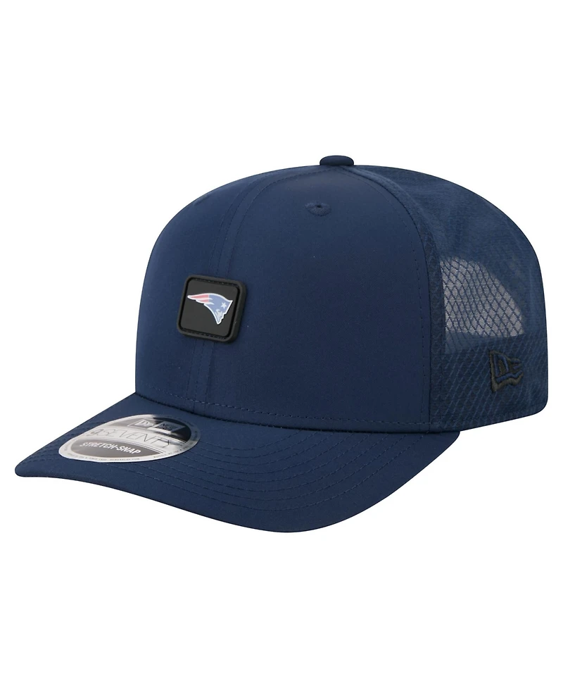 New Era Men's Navy New England Patriots Micro Badge 9SEVENTY Adjustable Hat