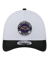 New Era Men's White/Black Baltimore Ravens Patch 39THIRTY A-Frame M-Crown Perforated Flex Hat
