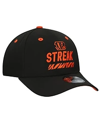 New Era Men's Black Cincinnati Bengals Streak Season Ticket Member 39THIRTY Flex Hat