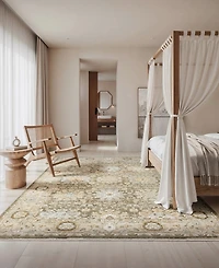 Oriental Weavers Lola LLA03 7'10"x10' Area Rug