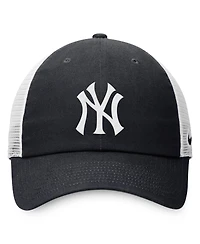 Nike Women's Navy/White New York Yankees Club Trucker Adjustable Hat