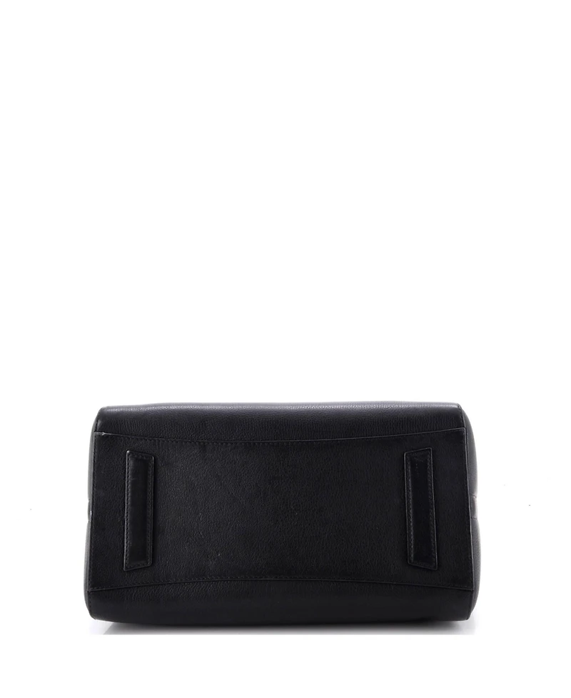 Pre-Owned Givenchy Medium Antigona Bag Leather