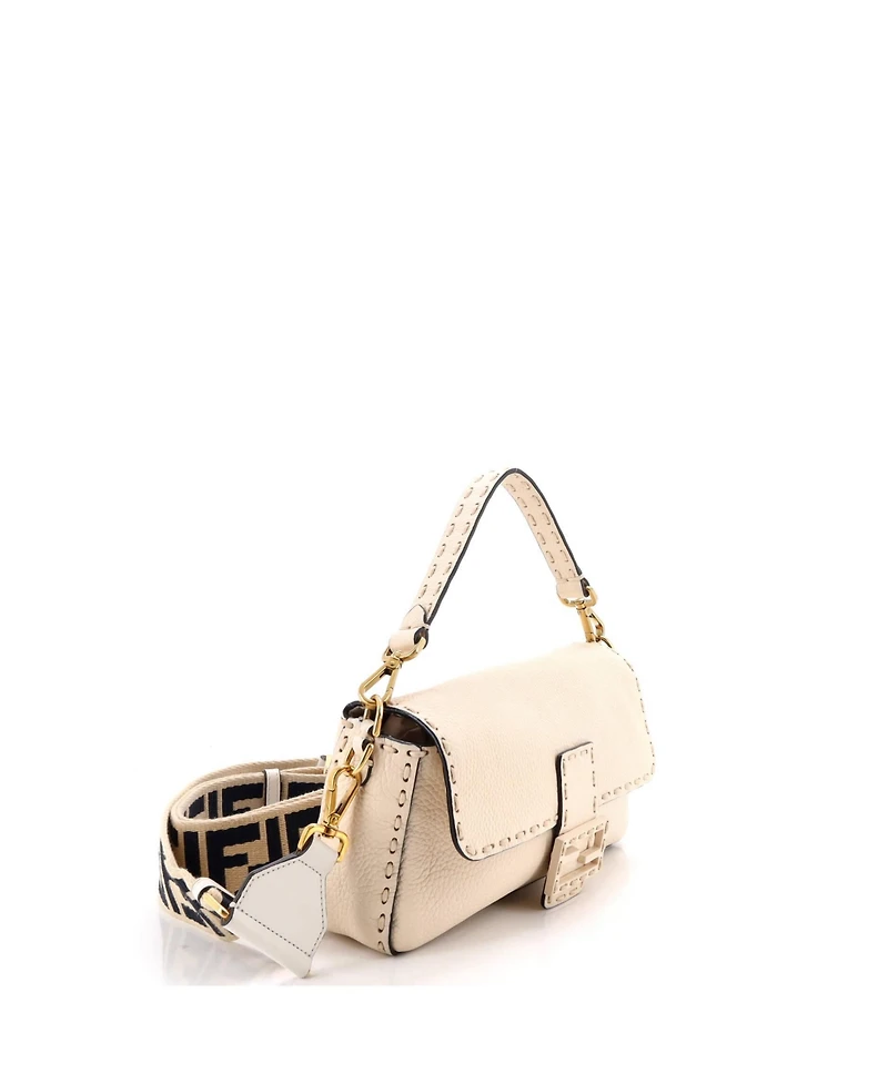 Pre-Owned Fendi Medium Selleria Baguette Nm Bag Leather