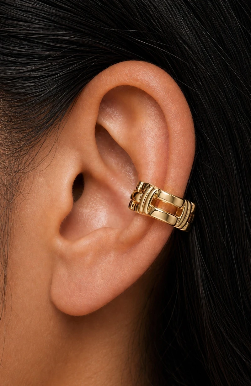 Retro Chic Rome Chain Ear Cuff