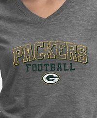 Champion Women's Green Bay Packers Triumph Tri-Blend Distressed V-Neck T-Shirt