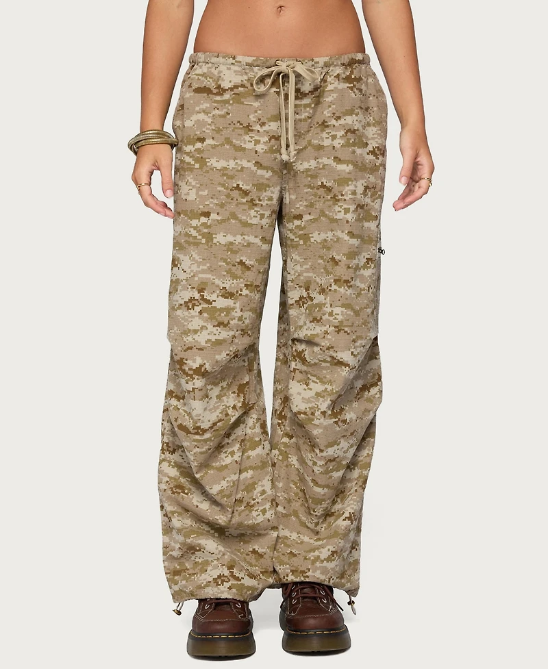 Edikted Women's Demey Camo Baggy Pants