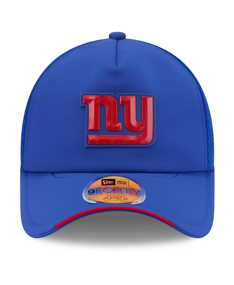 New Era Men's Royal New York Giants 2026 Sideline Apex 9FORTY Adjustable Trucker Hat