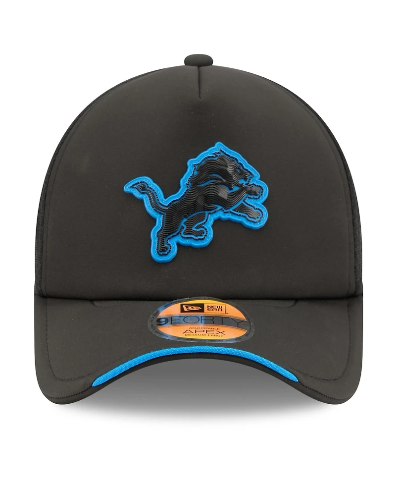 New Era Men's Detroit Lions 2026 Sideline Apex 9FORTY Adjustable Trucker Hat