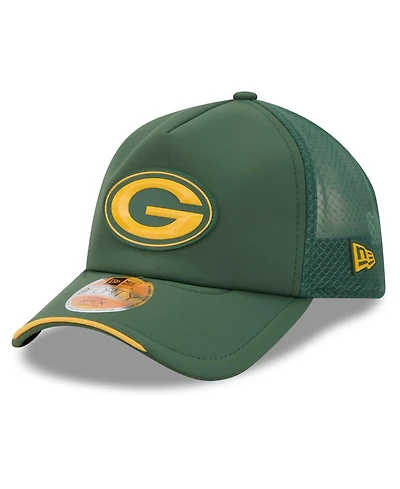 New Era Men's Green Bay Packers 2026 Sideline Apex 9FORTY Adjustable Trucker Hat