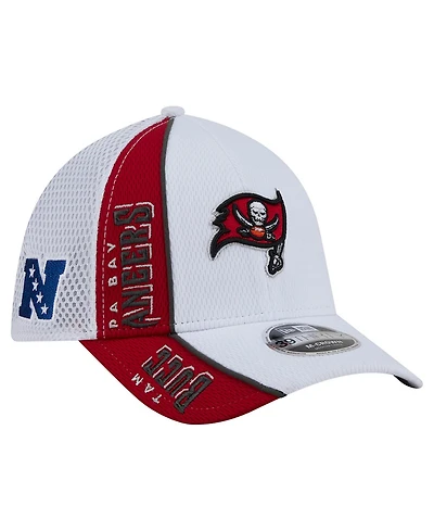 New Era Tampa Bay Buccaneers 39THIRTY Dash Flex Baseball Cap