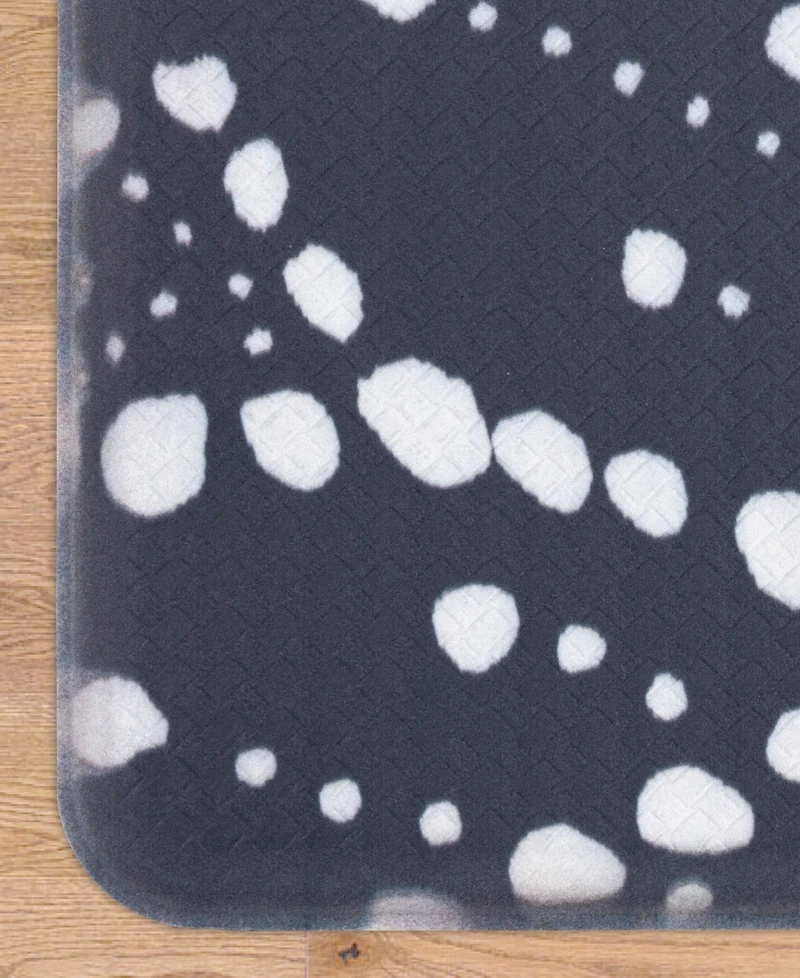 Eddie Bauer Snowflakes Non-Slip 2-Piece Kitchen Mat Set